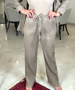 شلوار زنانه پلیسه نسکافه ای